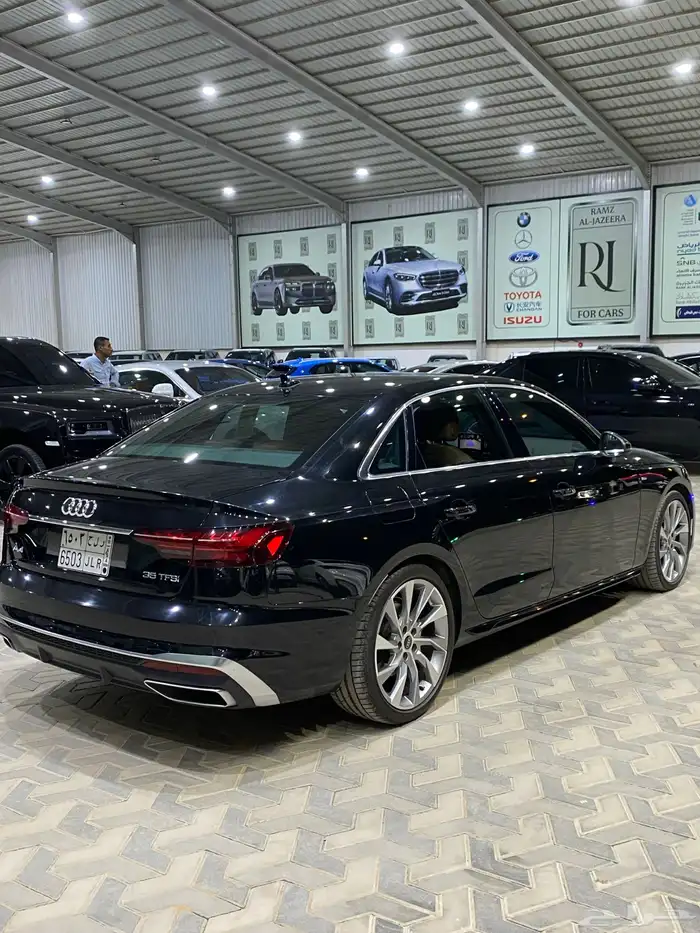 اودي A4 S line ساماكو 2024 بودي وكاله 4