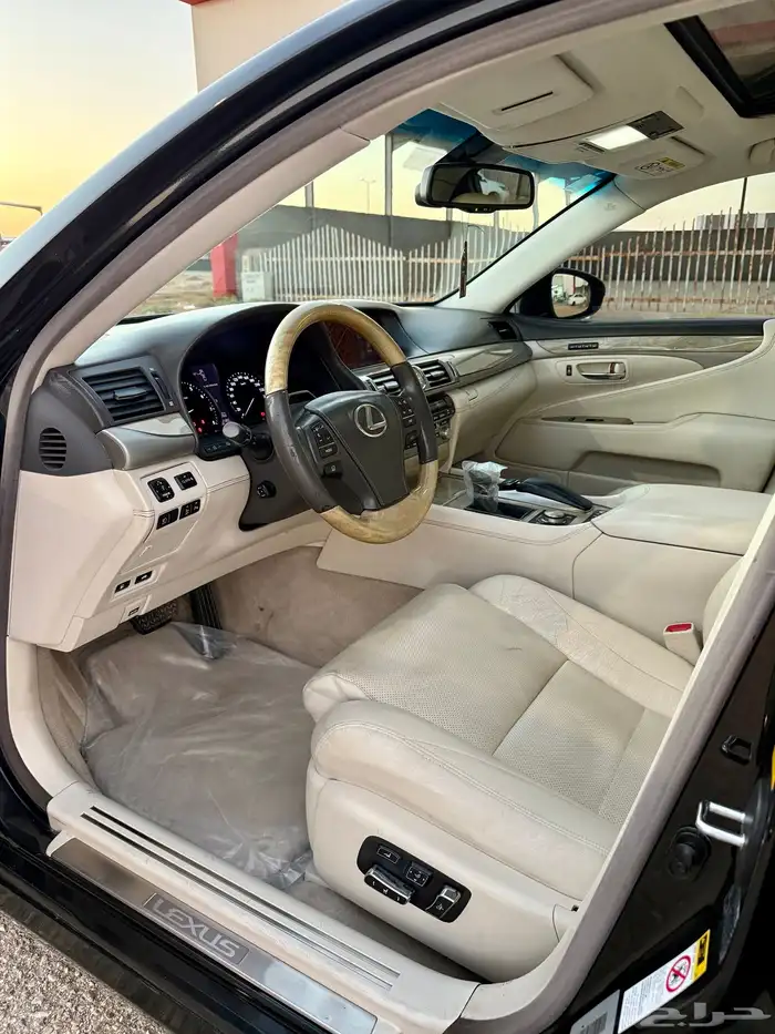لكزس 2013-  460 LS 10