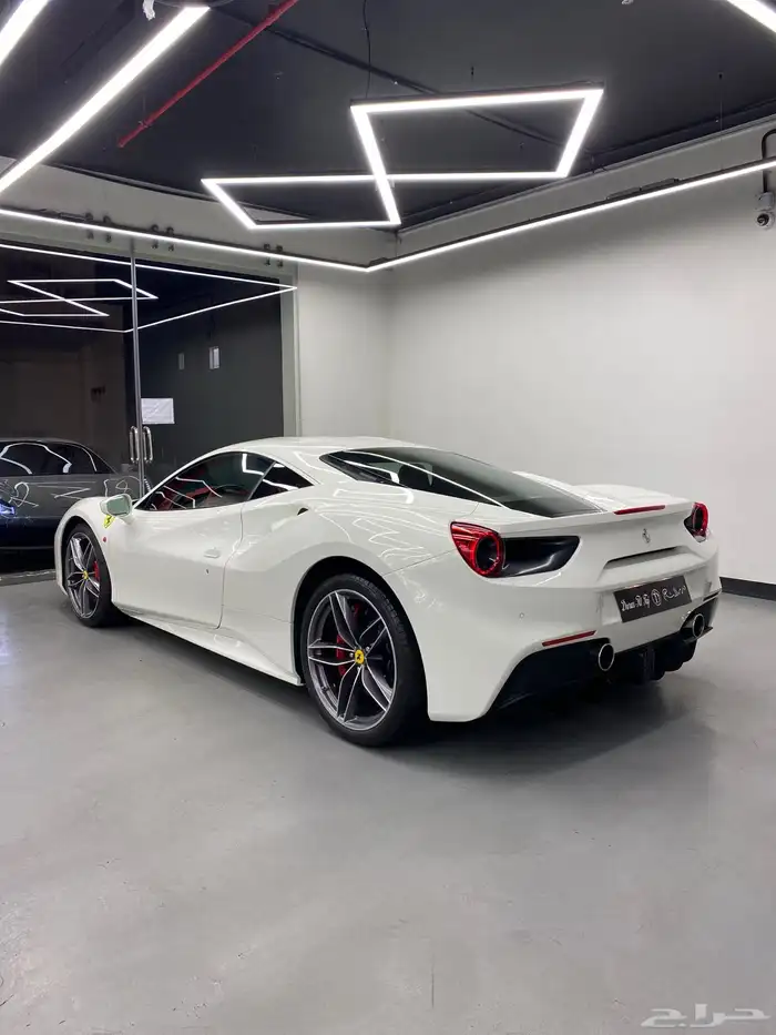 فيراري 488 GTB 3