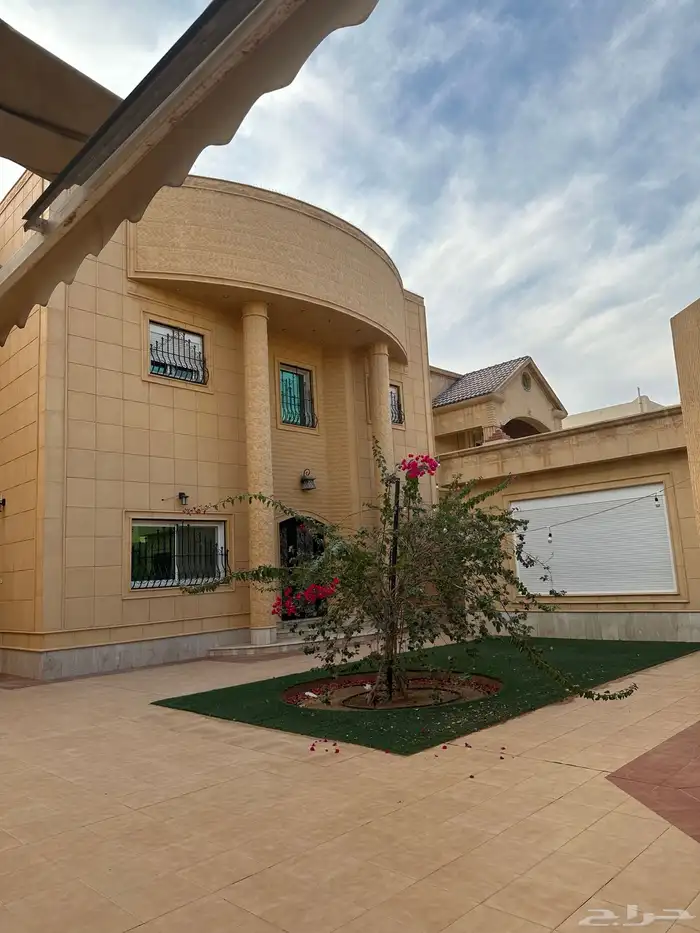 فيلا للبيع ( قصر مصغر ) 9