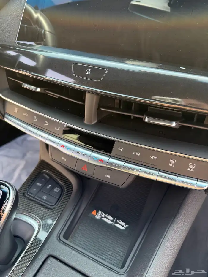 كاديلاك CT5 2022 فئة سبورت مواصفات مميزة ضمان الوكيل كدلك 26