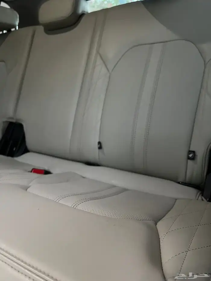 فورد إكسبيديشن بلاتينوم 2019 (Platinum) وارد الجزيرة مخزن 50