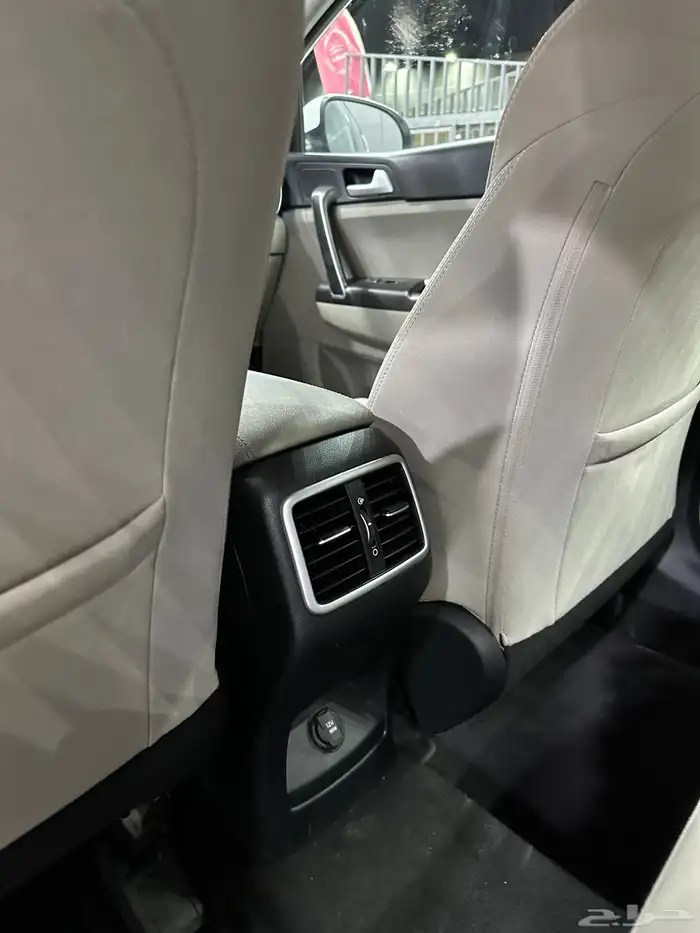 كيا سبورتاج 2020 دبل لدى معرض(عبيد الرشيدي) 33