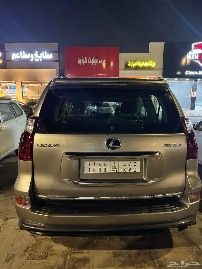 لكزس GX460 موديل 2022 1