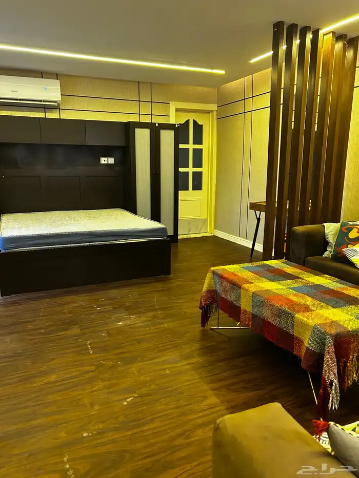 استديو موثثه للايجارعقد طويل الأجل 11