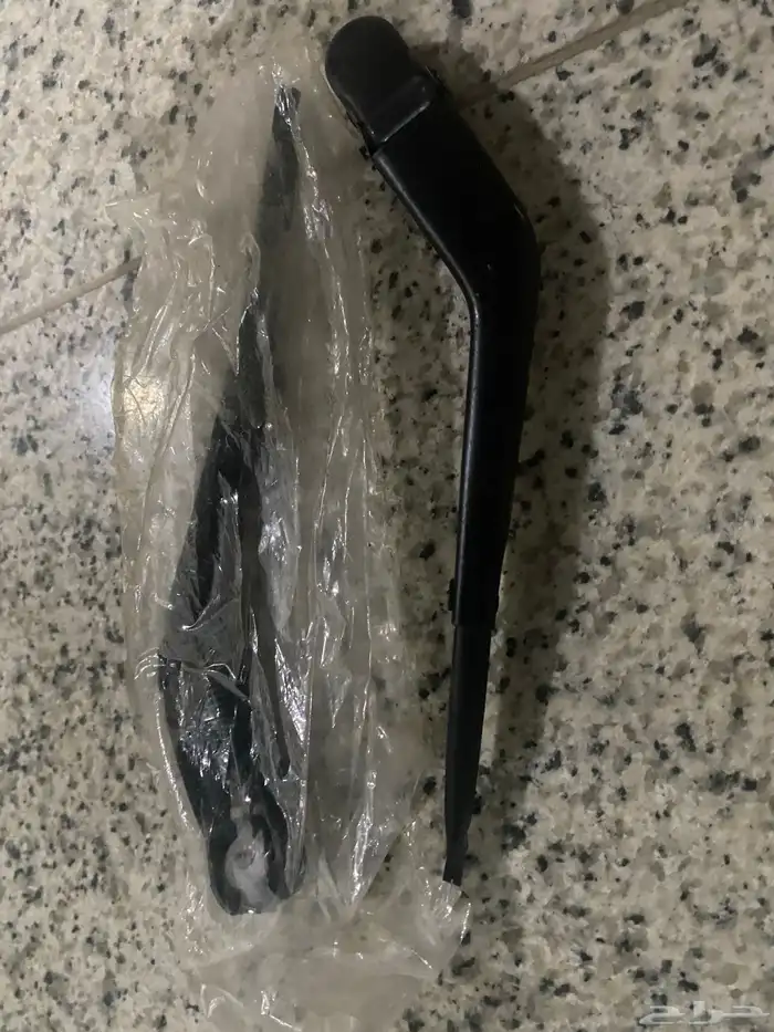 قطع مرسيدس 560 وفياجرا 31