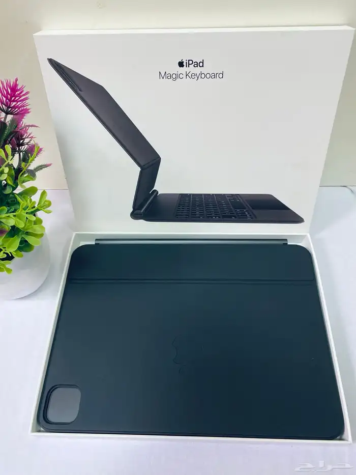 أبل ماجيك كيبورد شبه الجديد للبيع 0