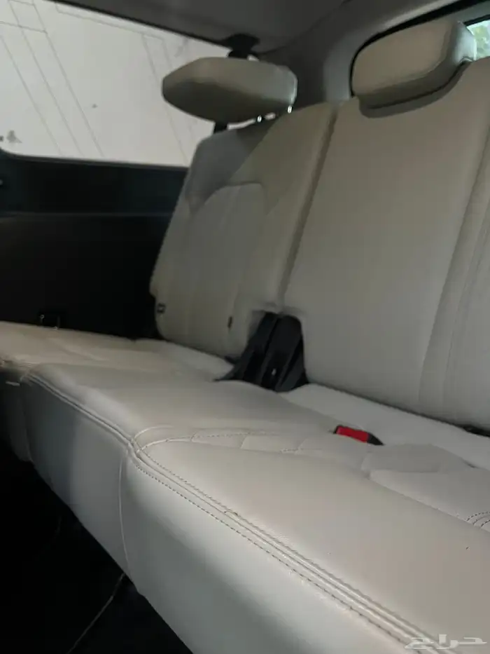 فورد إكسبيديشن بلاتينوم 2019 (Platinum) وارد الجزيرة مخزن 54