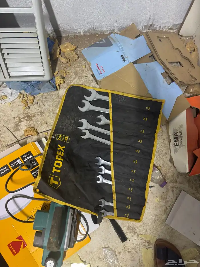 قصاصه خشب ومناشير خشب بوش وماطور هوا 2