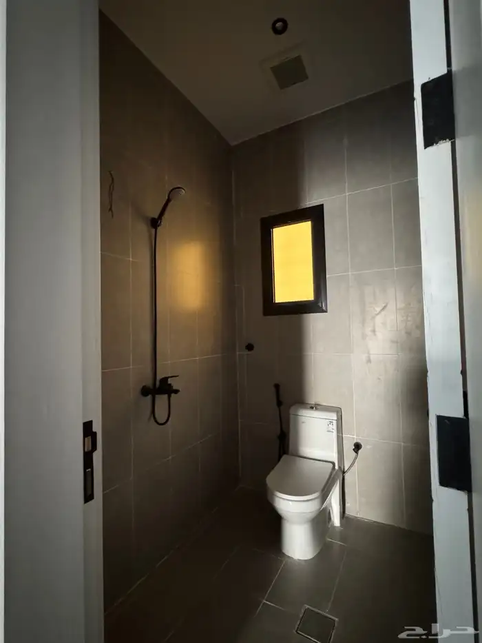 فلل فاخرة للتمليك الخمرة ( القرينية ) فيلا للبيع 24