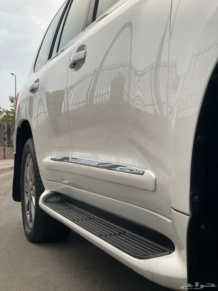 لكزس 2011 قل dd ماشي180 الف 17