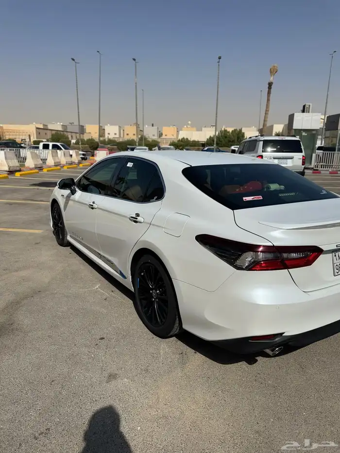 كامري 2024 GLEX فل ممشى 30 الف مالك اول وكالة صيانة جديدة 7