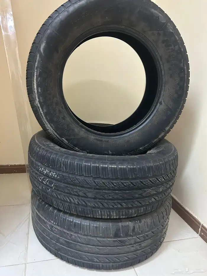 كفرات مقاس (   265-60 R18 ) 1