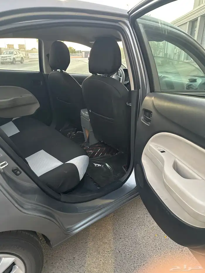 متسوبيشي اتراج للبيع 2018 4