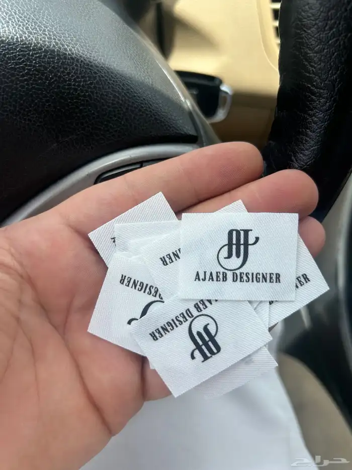 تيشيرت تطريز طباعة الأكواب ستكرات لوقو جلد 77