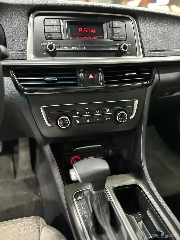 كيا اوبتيما 2020 فضي لدى معرض(عبيد الرشيدي) 26