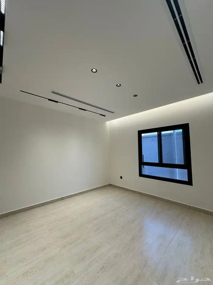 شقة للإيجار بحي الروضة 10