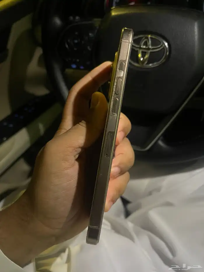 ايفون 16 برو ماكس 2