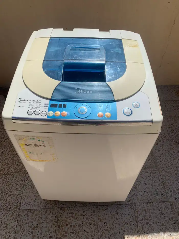 غسالة ملابس شبه جديده 1