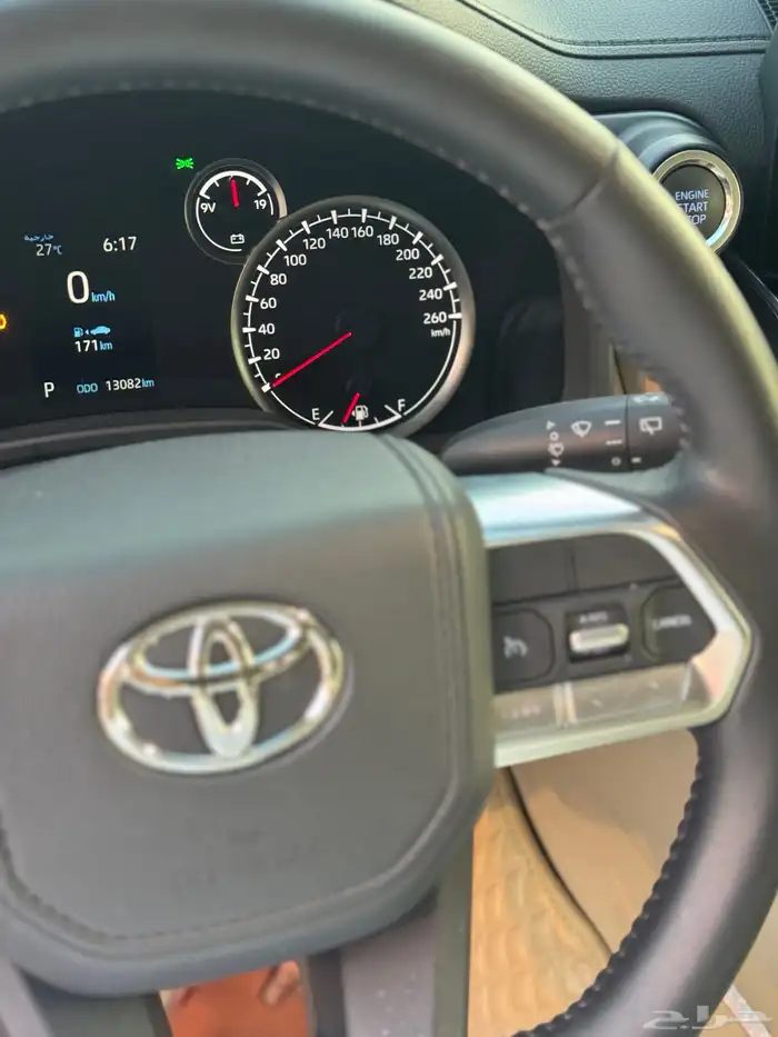 تويوتا لاندكروزر GXR L3 2024 - ديزل - شبه جديد 11