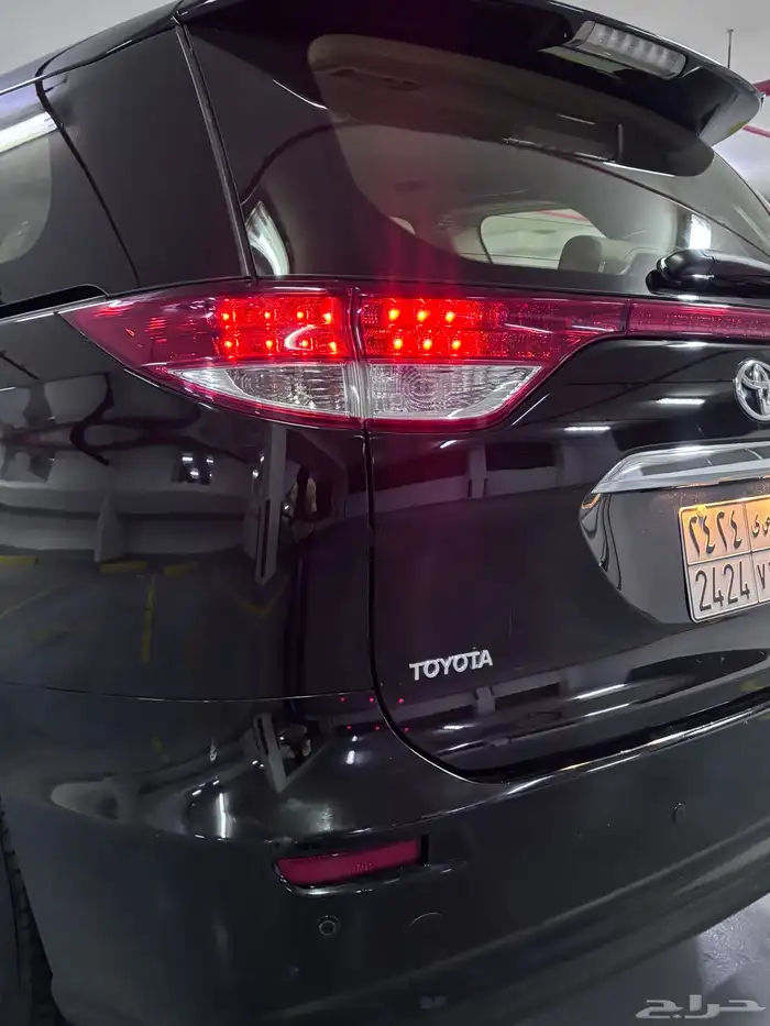 للبيع تويوتا بريفيا 2013 نظيف ممشى 130 8