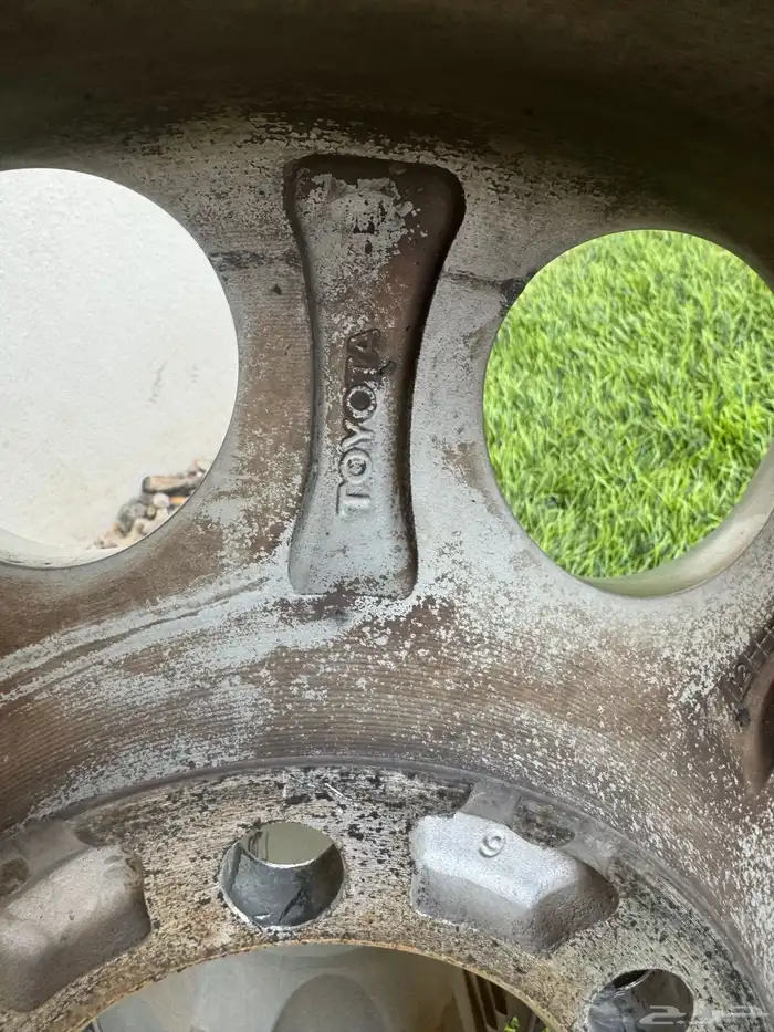 5 جنوط افجي 2013 وكاله مع الغطيات للبيع 1