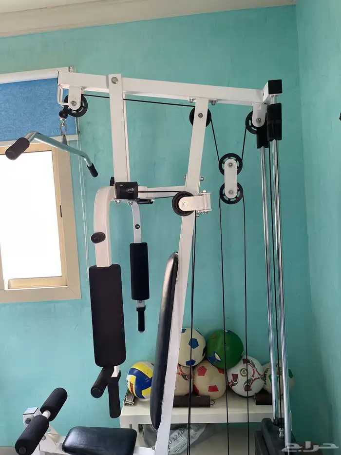 جهاز جيم متكامل شبه جديد من باناصر للرياضة صناعة تايواني 4