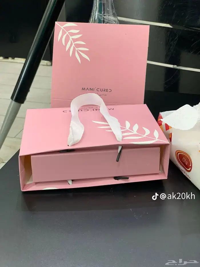 تيشيرت تطريز طباعة الأكواب ستكرات لوقو جلد 47