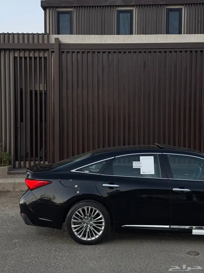 تويوتا افالون بريميوم 2019 وكاله 4