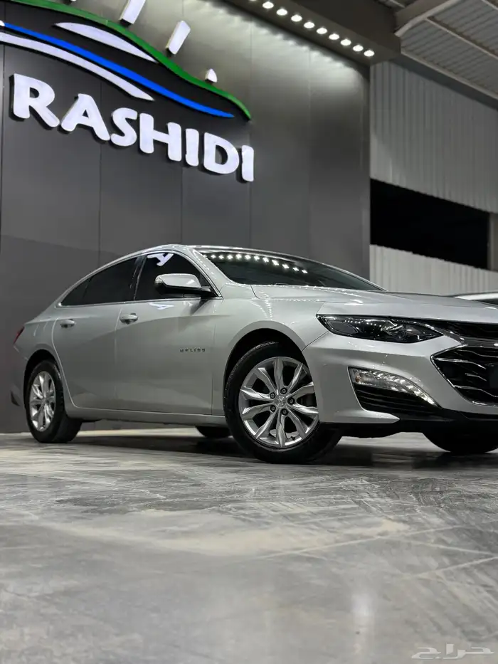 ماليبو 2021 فضي متوفر لدى معرض(عبيد الرشيدي) 13