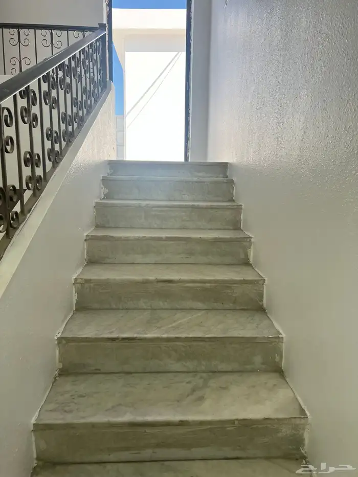 غرفتين وصالة 0