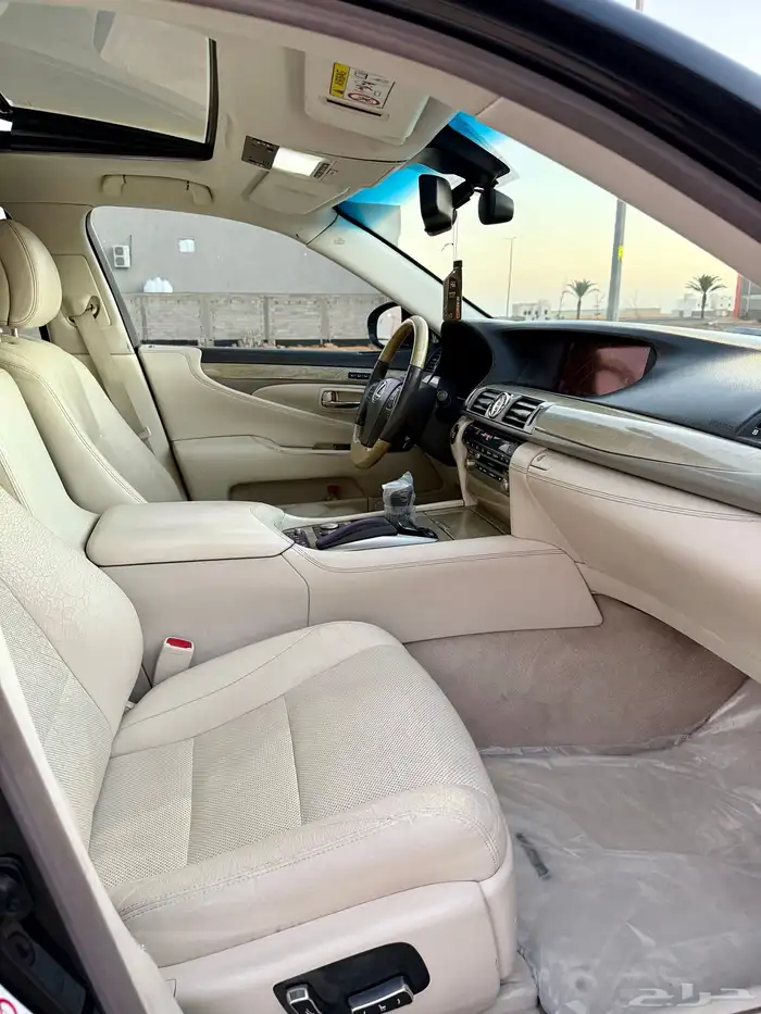 لكزس 2013-  460 LS 16