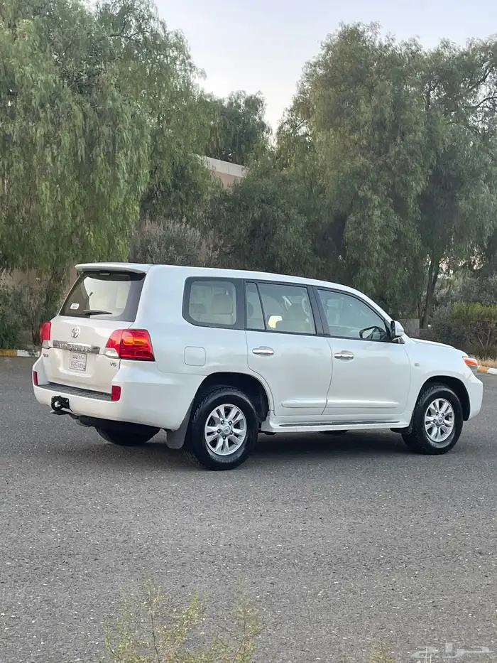 جيب صالون 2012 ستة سلندر قير اتوماتيك 4