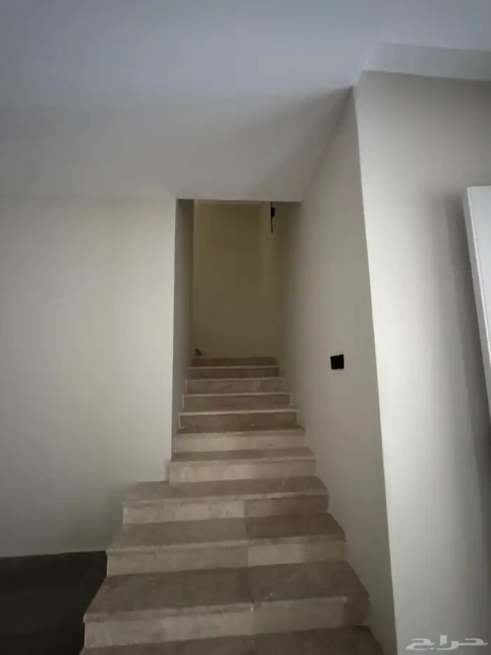 فلل فاخرة للتمليك الخمرة ( القرينية ) فيلا للبيع 23