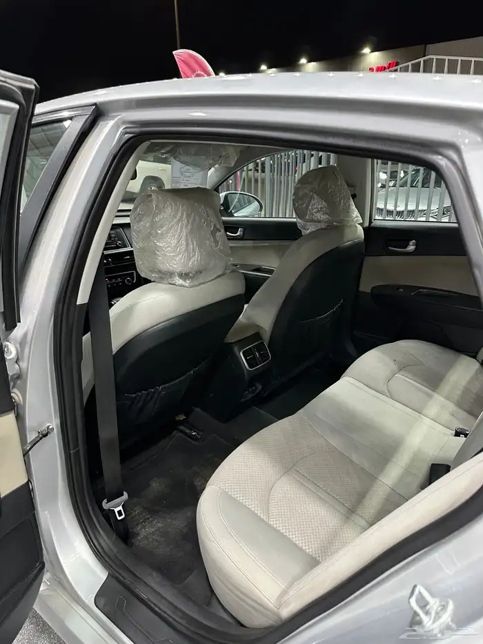 كيا اوبتيما 2020 فضي لدى معرض(عبيد الرشيدي) 29