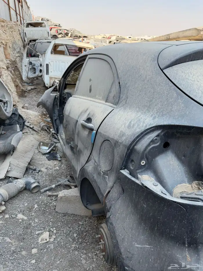 كيا ريو هتشباك 2015. قطع غيار تشليح 2