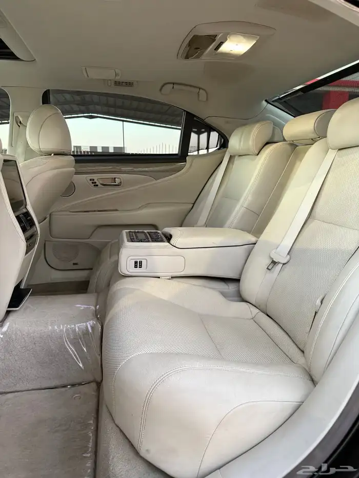 لكزس 2013-  460 LS 21