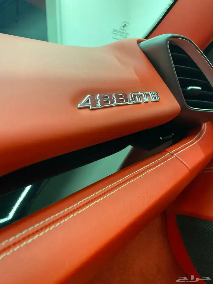 فيراري 488 GTB 12