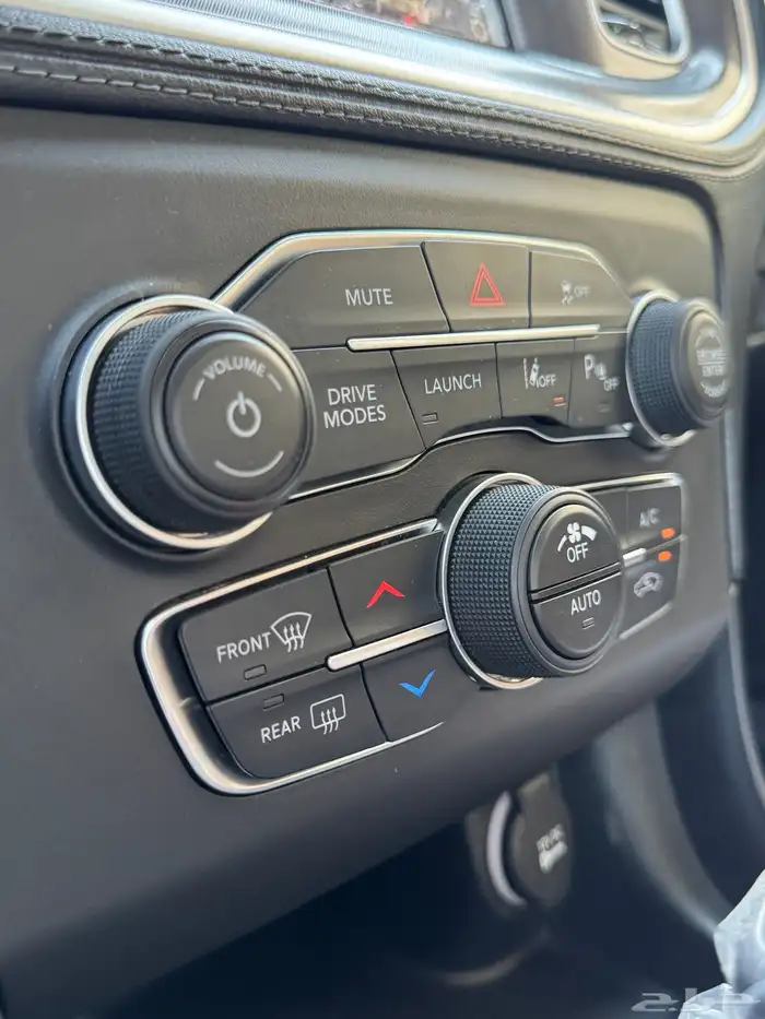 دودج تشارجر سكات باك SRT.8 مديل 2022 30