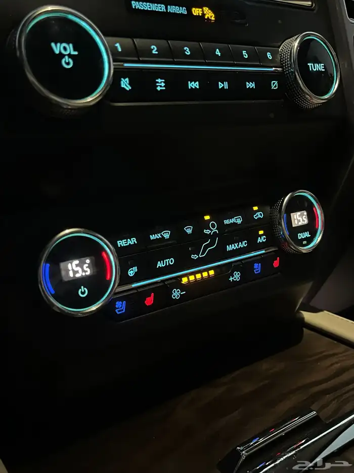 فورد إكسبيديشن بلاتينوم 2019 (Platinum) وارد الجزيرة مخزن 77