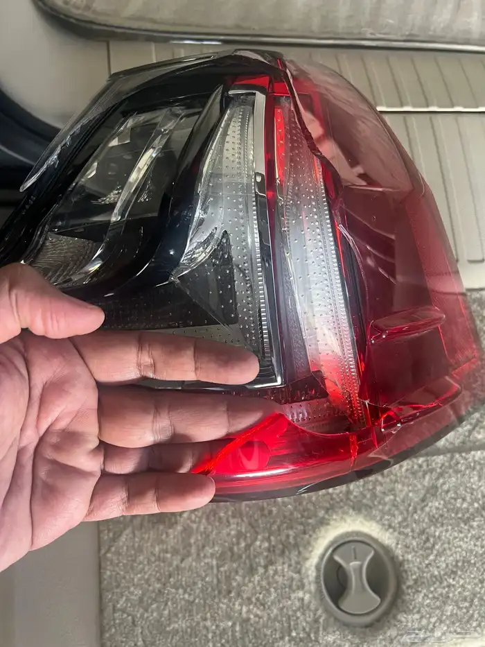 اسطب جيب لكزيز مكسور القزاز 1