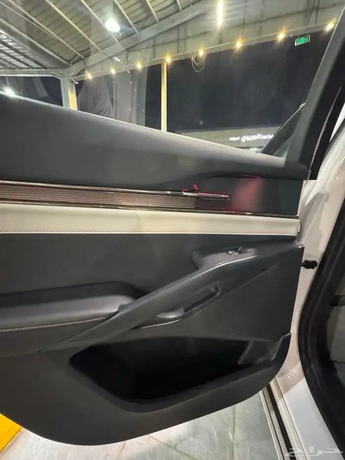 فورد تورس تيتانيوم فل كامل 8