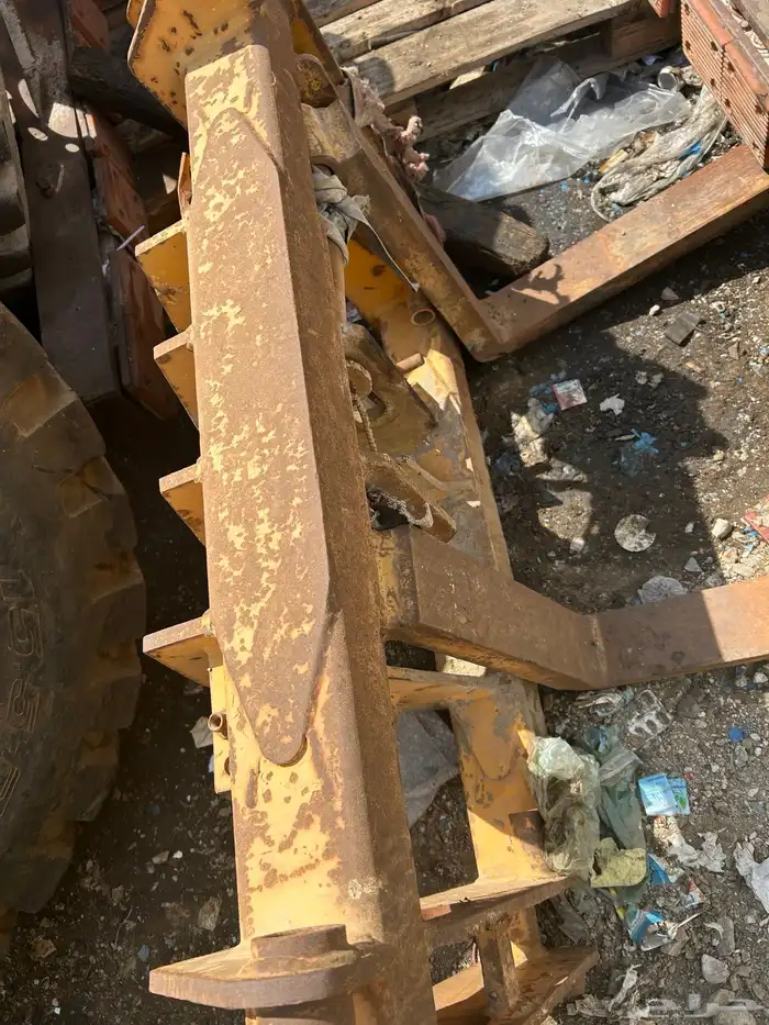 شوكة رافعة   جنوط بكفرات رافعة بوم 9