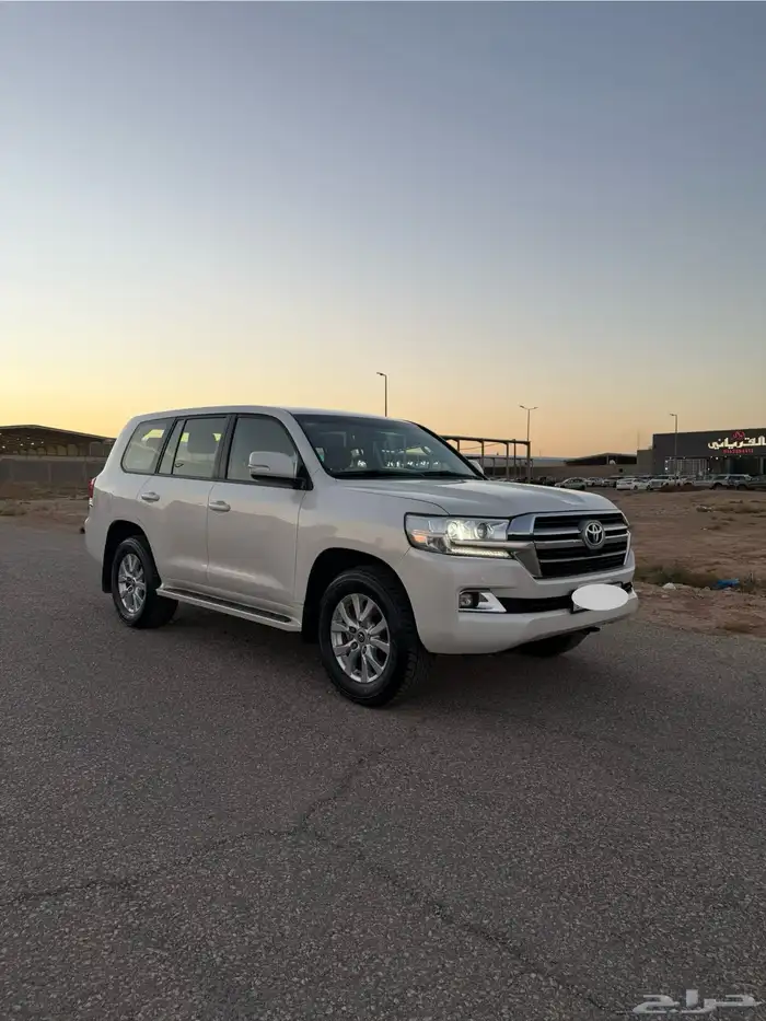 جيب لاندكروزر 2020 6 سلندر GXR1 5