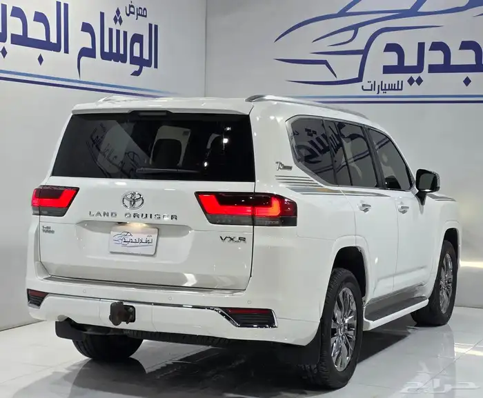 لاندكروزر VXR فل 2022 3