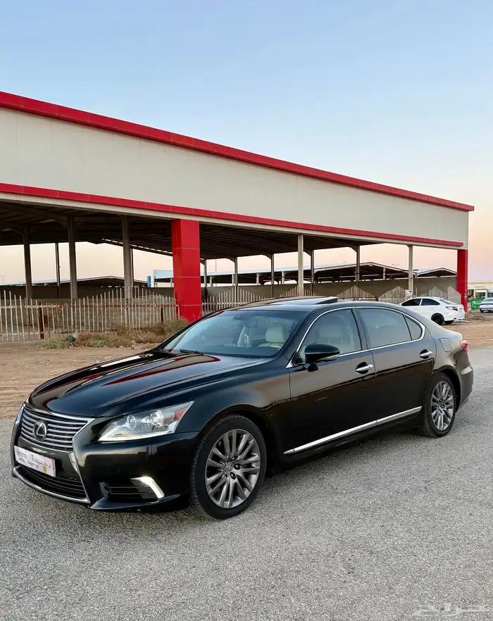 لكزس 2013-  460 LS 1