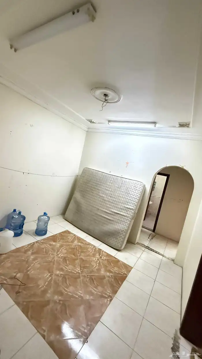 شقة عزاب للايجار 3غرف _ حي الحمدانية امام اسواق دبي 8