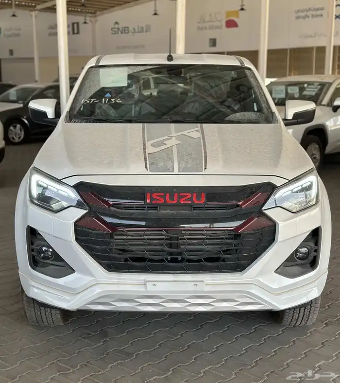 ايسوزو ديماكس غمارتين 2025 - ISUZU D-MAX 1