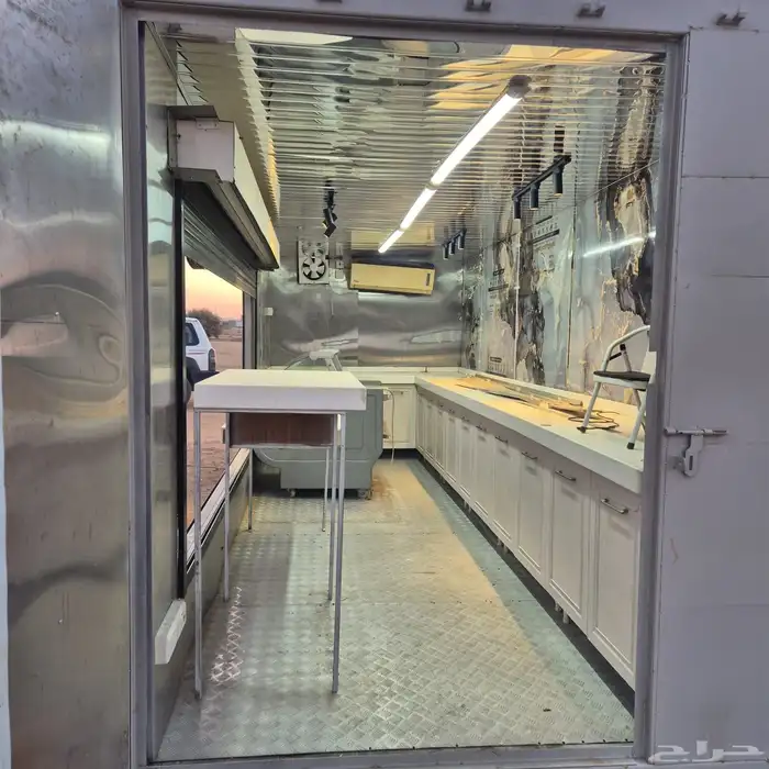 للبيع فود ترك 3