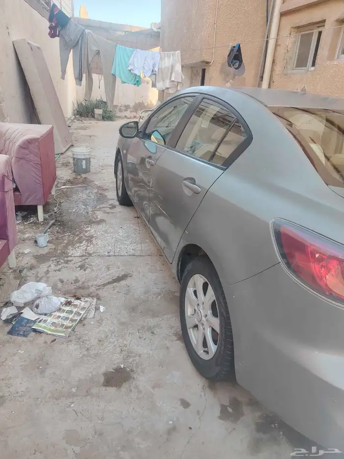 مازدا للبيع موديل 2013 9